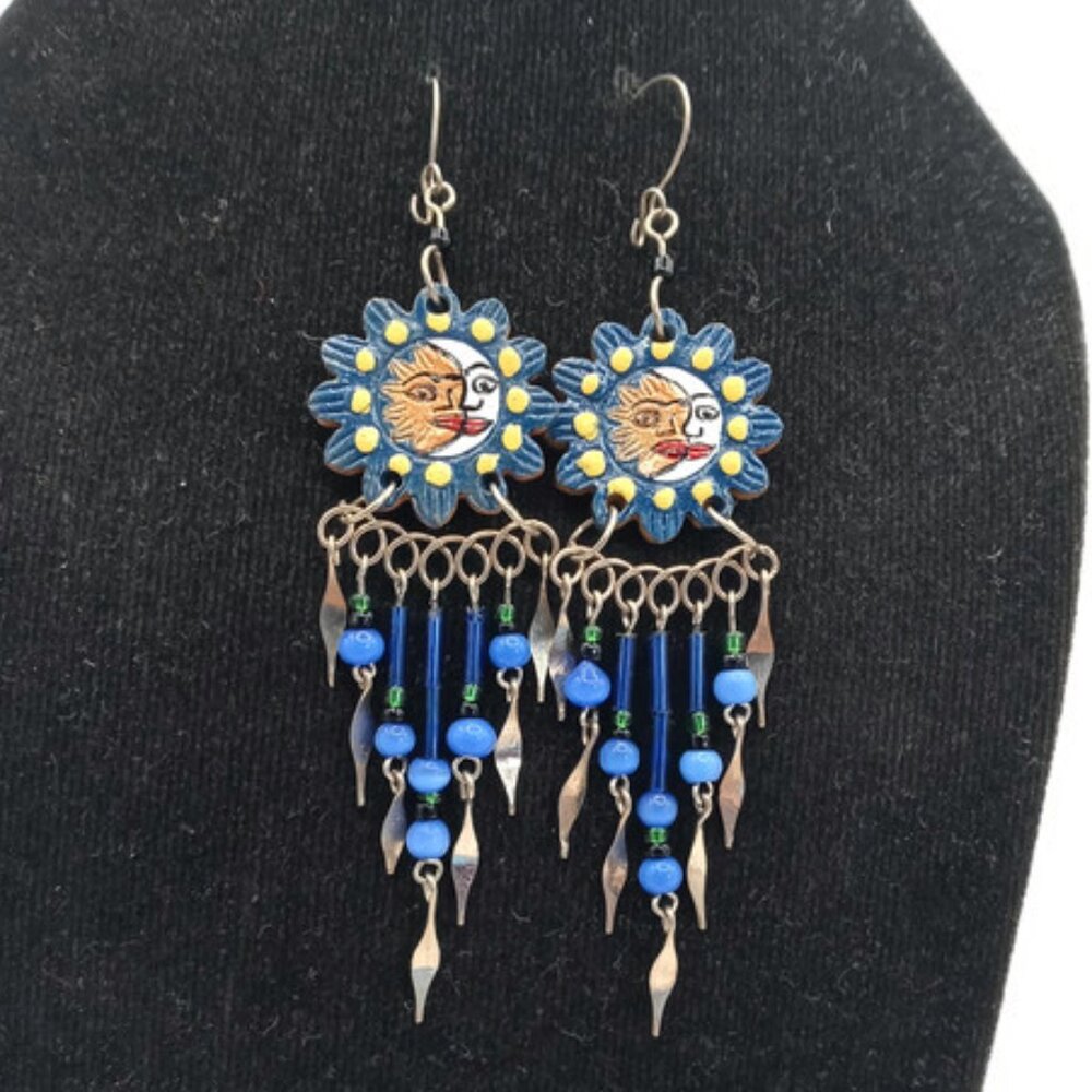 Earrings for women handmade by Peruvian artisans from Cusco